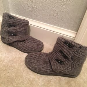 Women’s Bear Paw knit boots